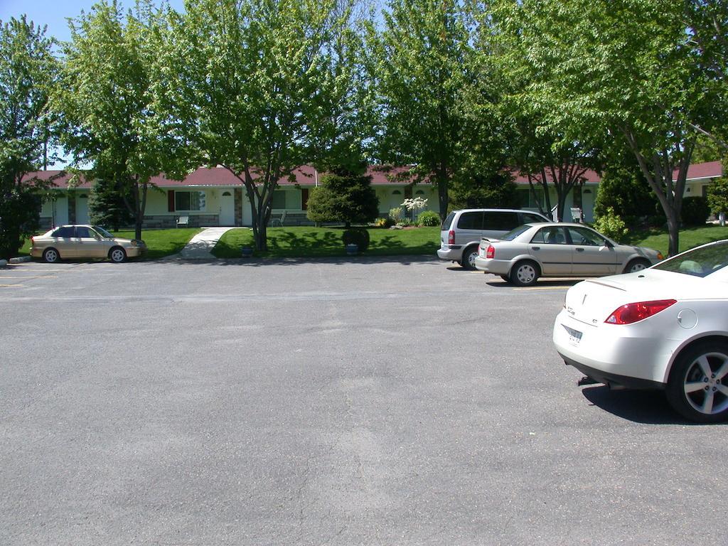 Motel Derfal Repentigny Extérieur photo