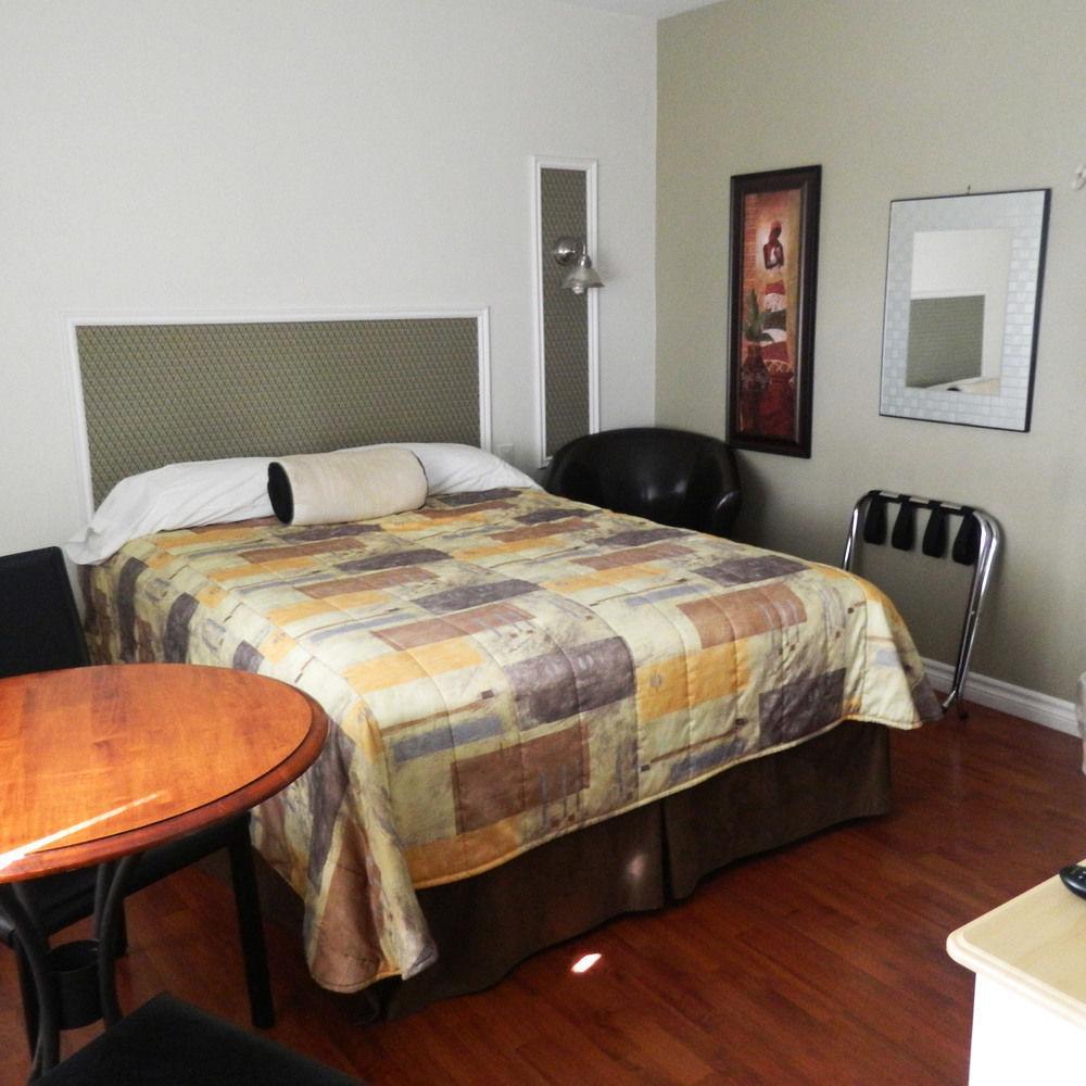 Motel Derfal Repentigny Extérieur photo