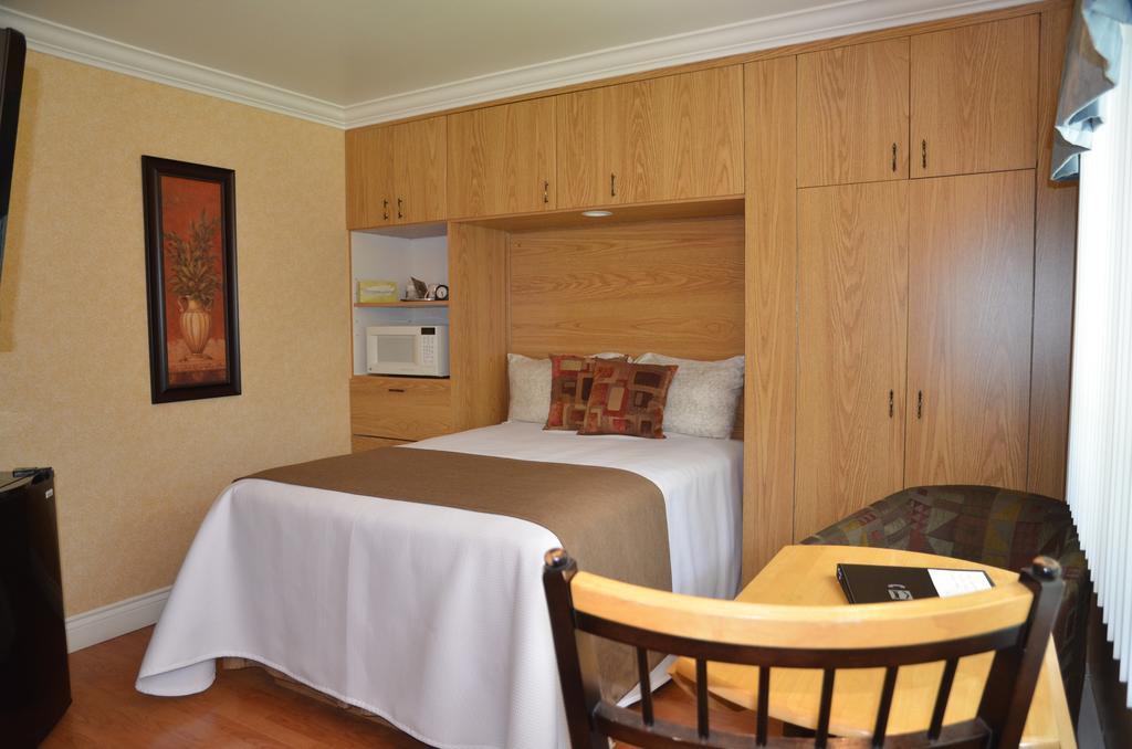 Motel Derfal Repentigny Extérieur photo