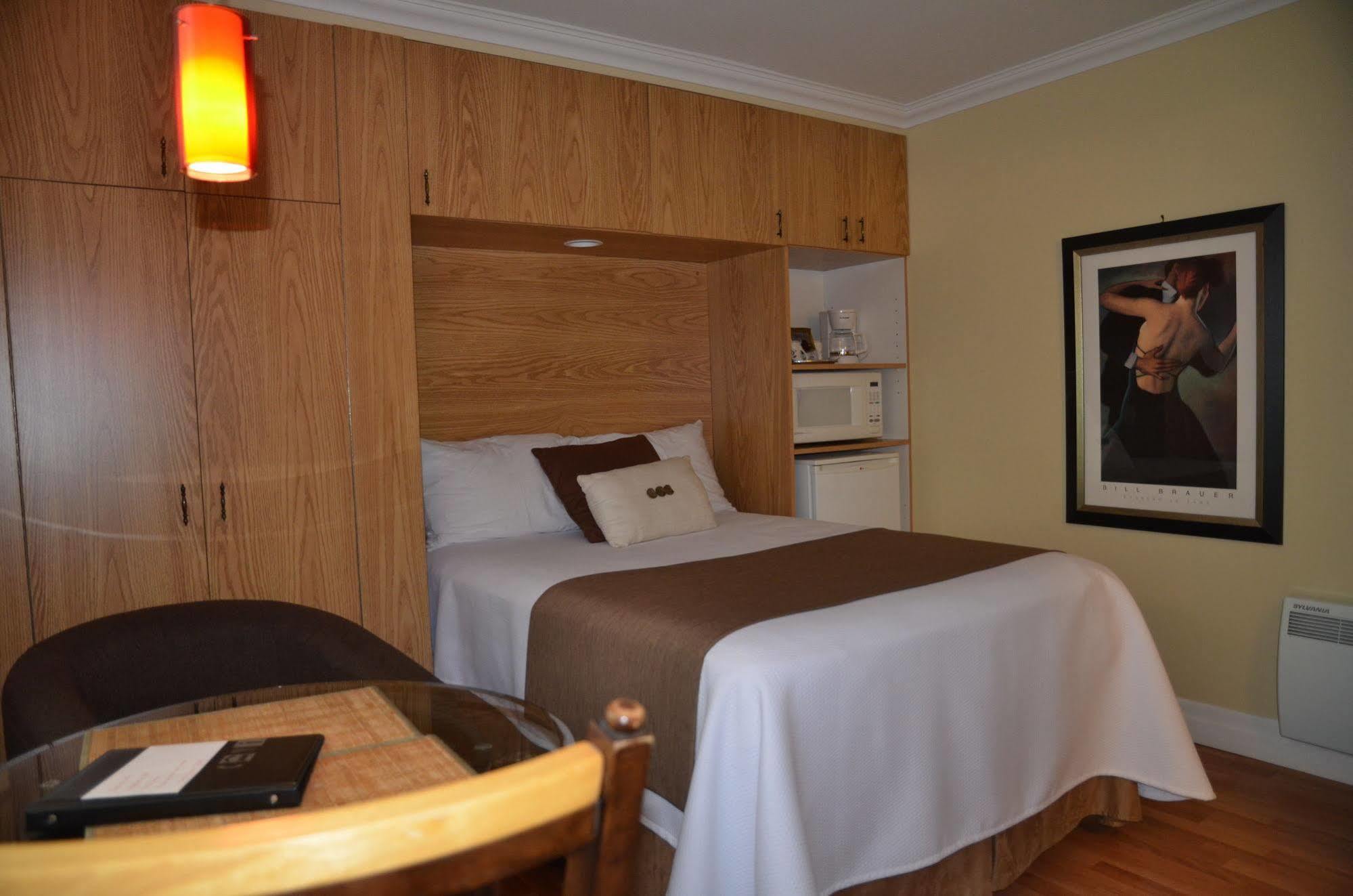 Motel Derfal Repentigny Extérieur photo