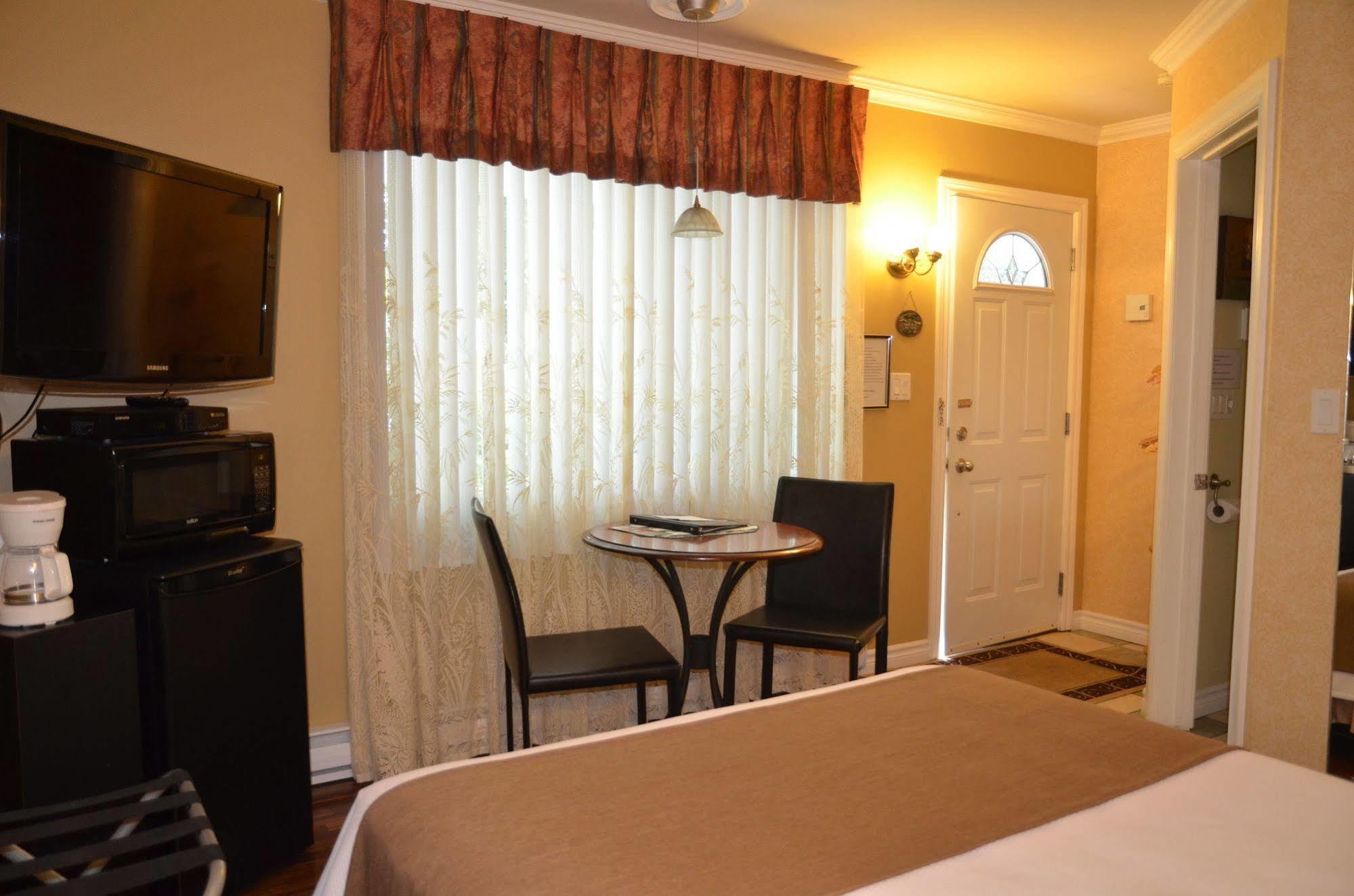 Motel Derfal Repentigny Extérieur photo